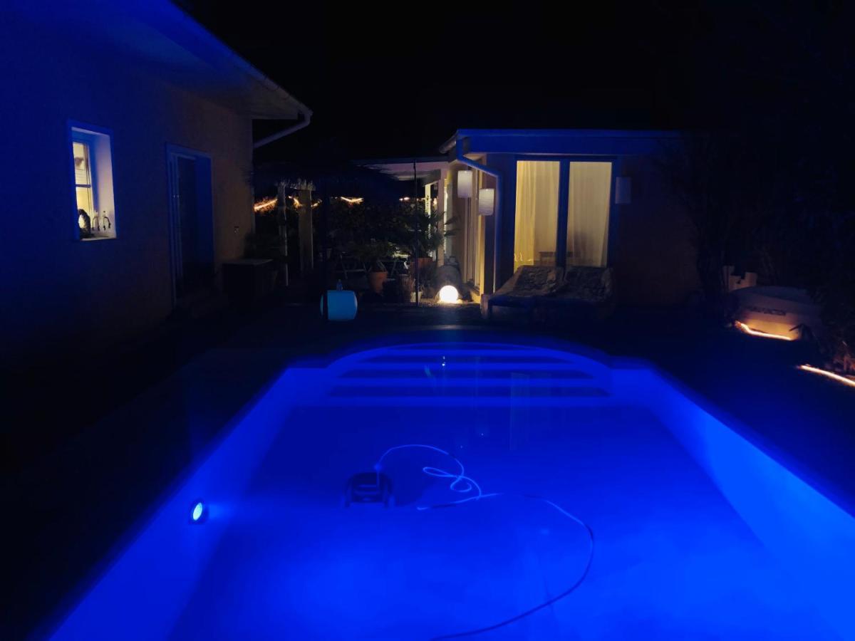 Apartment Tinyhouse Mit Pool, Outdoor Whirlpool Und Garten Petershagen-Eggersdorf Exteriér fotografie